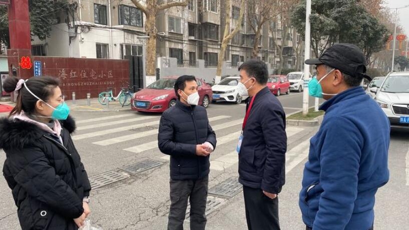 ��������ء��ι��̽��ο���³�һ�߸ɲ�