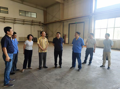 ���Ÿ���������һ�и�������ҵ���ص���