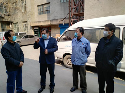 ��������� �������������Ÿ������һ�и����޶����Ž���������غ͸����������������鳭