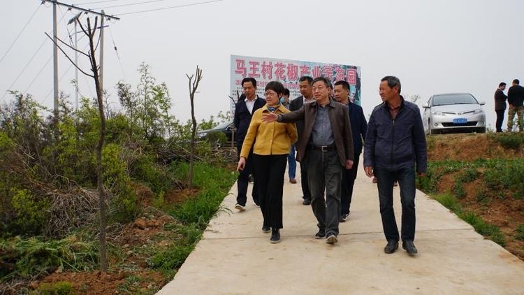 �й���ί��ί�����������һ�з����쵼���������������������塰���Ų� �����㡱����