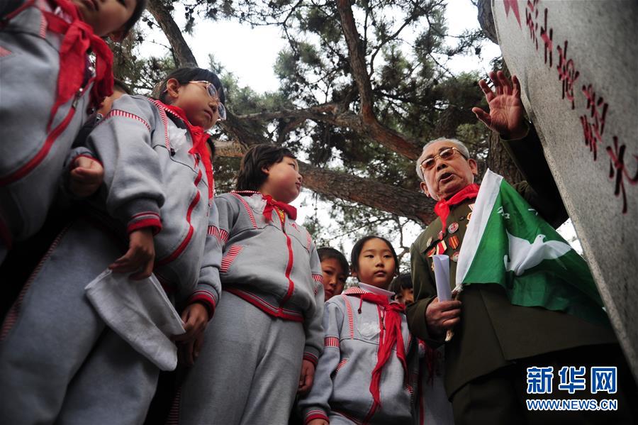 ���»�ȫýͷ����ͼ�Ļ�������7�����̽�ɽ�Ŀ��� ����ʷ��ķᱮ����д���й�������Ը������Ԯ��������ս70����֮��